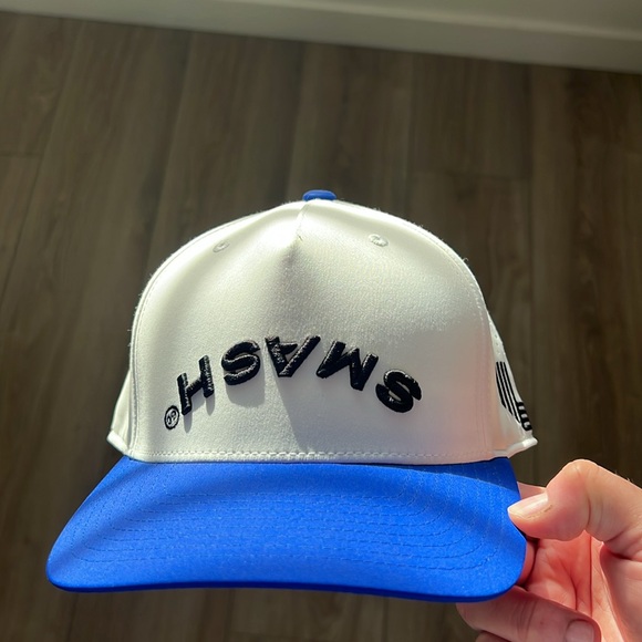 SMASH GC FLIP HAT - LIV GOLF - *SOLD OUT* - WORN ONCE - MINT CONDITION - Picture 3 of 7